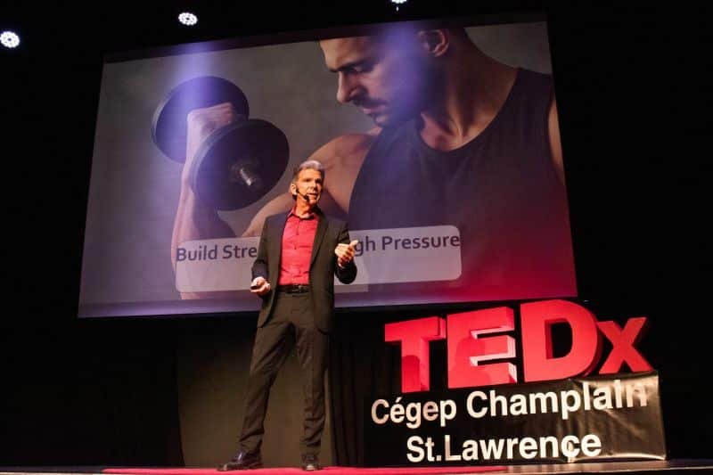 No Pressure, No Diamond par Paul Rousseau N.D., CMP TEDxCégep Champlain St Lawrence